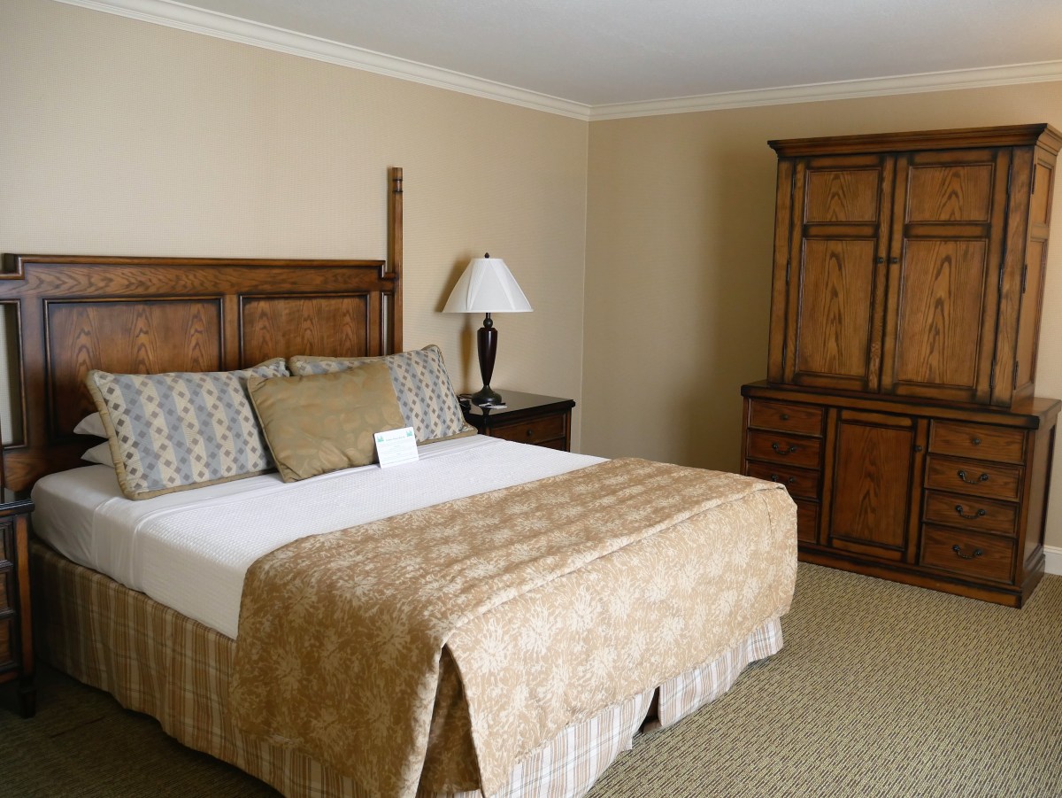 Review: Chelsea Motor Inn, San Francisco, USA – 2emptynesters