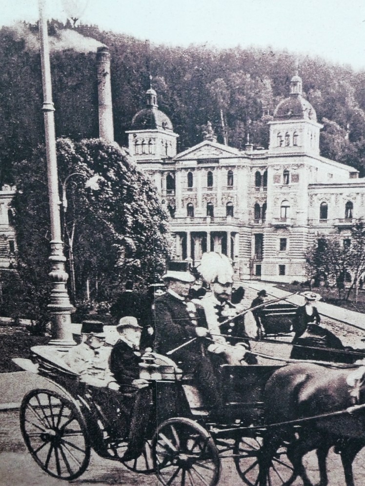 Edward VII riding past Nové Lázně